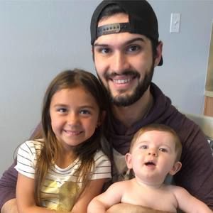 Meet your Posher, Logan